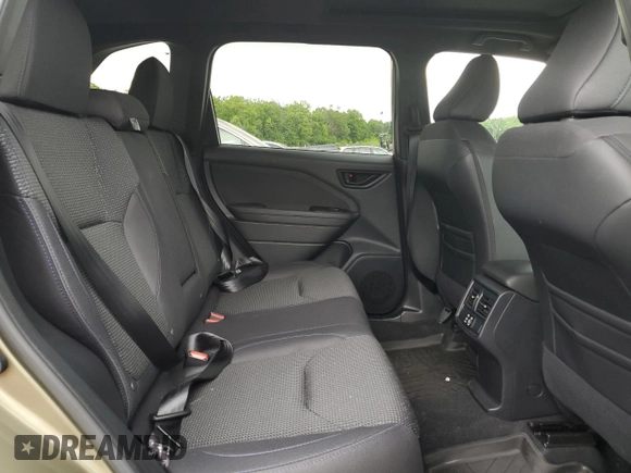 2025 Subaru Forester Premium with VIN JF2SLDDC4SH488368, listed as a Copart auction lot 59021945 with 3,770 mi miles and Salvage title. Bid and sale history available at DreamBid. Image 10.