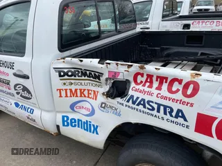 2010 Toyota Tacoma with VIN 5TENX4CN6AZ703135, listed as a IAAI auction lot 41853780 with 304,209 mi miles. Bid and sale history available at carsss.com. Image 6.