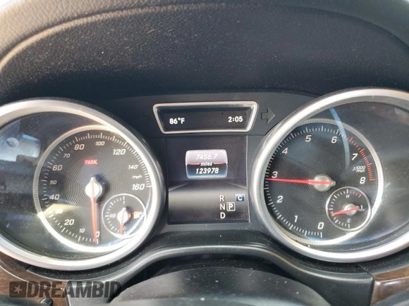 2017 Mercedes-Benz GLS with VIN 4JGDF6EE9HA964797, listed as a Copart auction lot 54863445 with 123,978 mi miles and Clean Title. Bid and sale history available at carsss.com. Image 9.