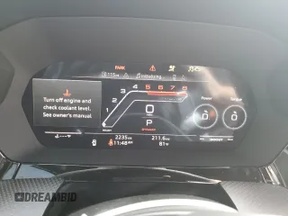 2024 Audi RS 3 z VIN WUAG4DGYXRA909721, wystawiony jako Copart lot #89262995 z przebiegiem 2235 mil mil oraz Szkody całkowita. Historia ofert i sprzedaży dostępna na DreamBid. Obrazek 9.