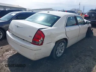 2006 Chrysler 300 Touring with VIN 2C3KA53G56H524944, listed as a IAAI auction lot 41946310 with 193,945 mi miles and . Bid and sale history available at DreamBid. Image 4.