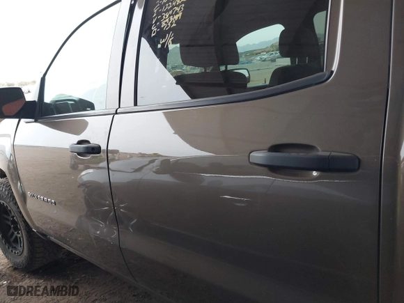 2014 Chevrolet Silverado 1500 LT with VIN 3GCUKREH6EG381743, listed as a IAAI auction lot 41583823 with 141,671 mi miles. Bid and sale history available at carsss.com. Image 15.