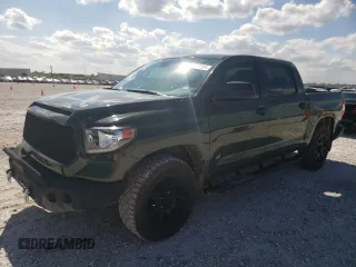 2021 Toyota Tundra 2WD SR5 with VIN 5TFEY5F14MX290686, listed as a Copart auction lot 69192264 with 8,728 mi miles and Clean Title. Bid and sale history available at carsss.com. Image 1.