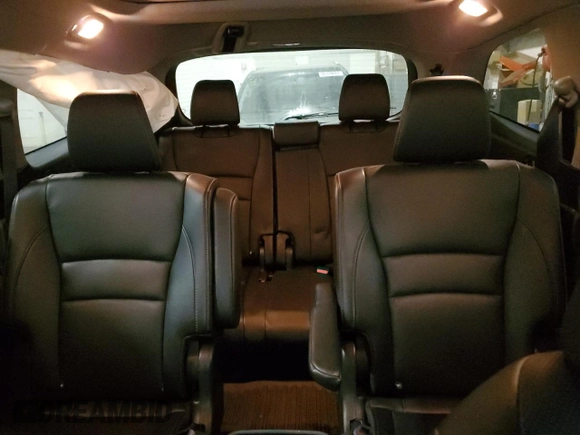 2019 Honda Pilot Touring 7-Passenger with VIN 5FNYF6H68KB502501, listed as a Copart auction lot 85263694 with 119,183 mi miles and Salvage Title. Bid and sale history available at DreamBid. Image 10.