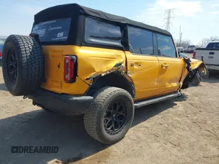 2021 Ford Bronco with VIN 1FMDE5BH7MLA95966, listed as a IAAI auction lot 39078717 with 44,858 mi miles and . Bid and sale history available at DreamBid. Image 4.