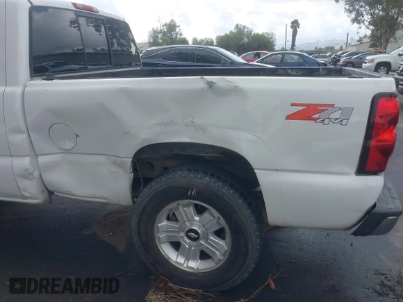 2004 Chevrolet Silverado 1500 with VIN 1GCEK19T14E108929, listed as a IAAI auction lot 41554679 with 225,282 mi miles and . Bid and sale history available at DreamBid. Image 6.