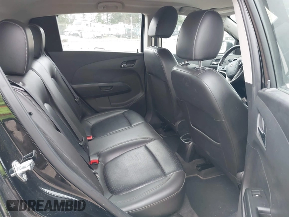2016 Chevrolet Sonic LTZ z VIN 1G1JE6SB3G4149439, wystawiony jako IAAI lot #41648101 z przebiegiem 114 902 mil mil oraz . Historia ofert i sprzedaży dostępna na DreamBid. Obrazek 8.