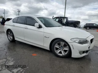 2013 BMW 5 Series 528i with VIN WBAXG5C51DDY31047, listed as a Copart auction lot 52284695 with 188,326 mi miles and Salvage Title. Bid and sale history available at DreamBid. Image 4.