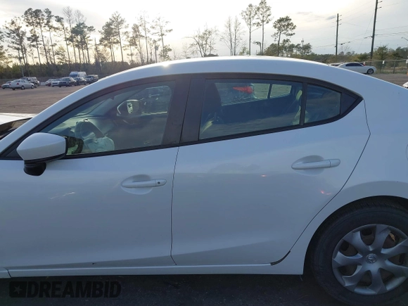 2015 Mazda 3 i Sport with VIN 3MZBM1U76FM164883, listed as a IAAI auction lot 41800318 with 149,484 mi miles and . Bid and sale history available at carsss.com. Image 14.