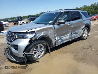 2023 Ford Explorer XLT z VIN 1FMSK7DH1PGA75105, wystawiony jako Copart lot #55657925 z przebiegiem 28 776 mil mil oraz Szkoda całkowita • Salvage title. Historia ofert i sprzedaży dostępna na DreamBid. Obrazek 1.