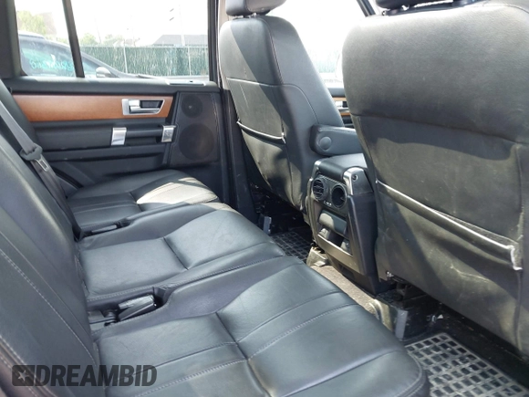 2013 Land Rover LR4 HSE с VIN SALAG2D44DA697884, выставлен на аукционе IAAI как лот 42620594 с пробегом 134 174 миль миль и . История ставок и продаж доступна на DreamBid. Изображение 8.