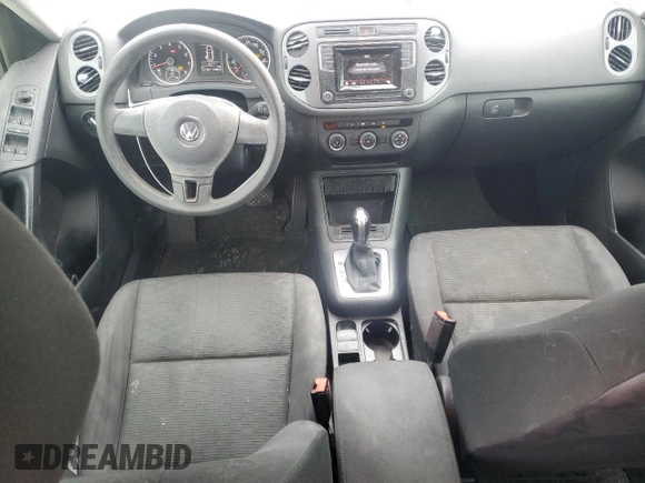 2017 Volkswagen Tiguan S с VIN WVGAV7AX6HK045546, выставлен на аукционе Copart как лот 46184035 с пробегом 127 301 миль миль и Чистый • Clean title. История ставок и продаж доступна на DreamBid. Изображение 8.