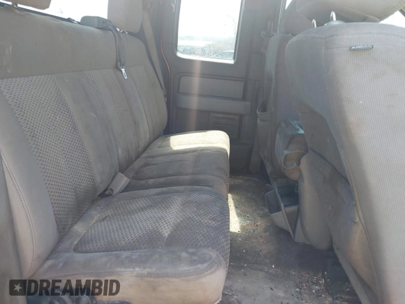2014 Ford F-150 XL with VIN 1FTFX1CF0EKD63275, listed as a IAAI auction lot 41779075 with 250,504 mi miles. Bid and sale history available at carsss.com. Image 8.