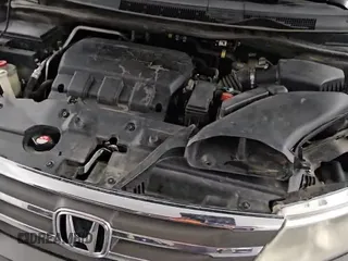 2013 Honda Odyssey EX-L z VIN 5FNRL5H68DB084399, wystawiony jako Copart lot #71293185 z przebiegiem 210 097 mil mil oraz Czysty tytuł • Clean title. Historia ofert i sprzedaży dostępna na DreamBid. Obrazek 14.