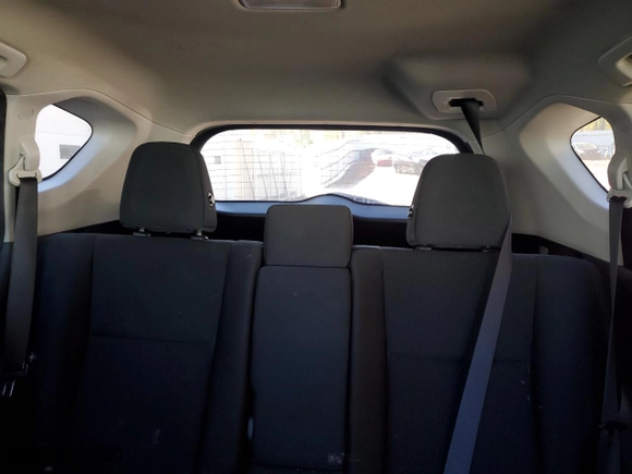 2017 Toyota RAV4 LE with VIN 2T3BFREV2HW692706, listed as a Copart auction lot 76488804 with 53,249 mi miles and Salvage Title. Bid and sale history available at carsss.com. Image 10.