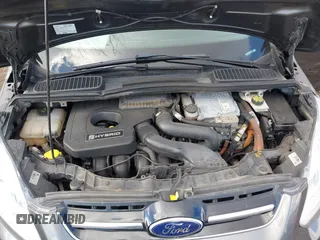 2017 Ford C-Max SE z VIN 1FADP5AU9HL108743, wystawiony jako IAAI lot #41697588 z przebiegiem 188 856 mil mil oraz . Historia ofert i sprzedaży dostępna na DreamBid. Obrazek 10.