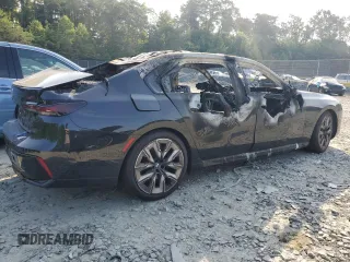 2024 BMW 7 Series 740i xDrive z VIN WBA33EH09RCN95252, wystawiony jako Copart lot #62466064 z przebiegiem Nie podano mil oraz Szkoda całkowita • Salvage title. Historia ofert i sprzedaży dostępna na DreamBid. Obrazek 3.