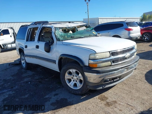 2002 Chevrolet Suburban LT with VIN 1GNFK16Z52J166390, listed as a IAAI auction lot 40688021 with 319,381 mi miles. Bid and sale history available at carsss.com. Image 1.