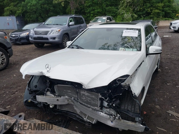 2013 Mercedes-Benz E 350 Luxury with VIN WDDHF8JB4DA727504, listed as a IAAI auction lot 42457322 with 39,803 mi miles and . Bid and sale history available at DreamBid. Image 12.