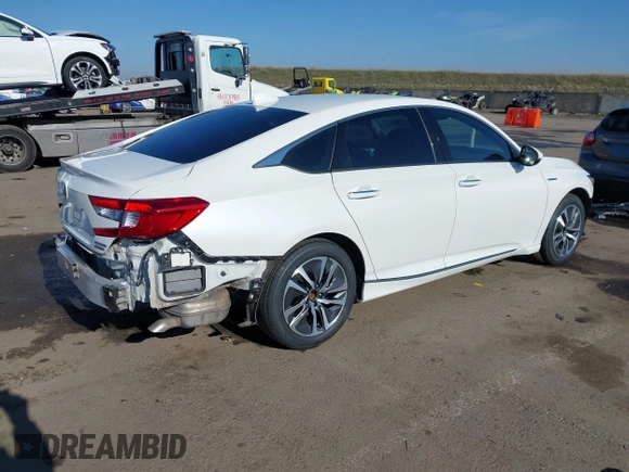2018 Honda Accord Touring z VIN 1HGCV3F96JA014262, wystawiony jako IAAI lot #41285339 z przebiegiem 86 670 mil mil oraz . Historia ofert i sprzedaży dostępna na DreamBid. Obrazek 4.