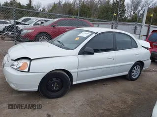 2005 Kia Rio with VIN KNADC125856400669, listed as a IAAI auction lot 41165059 with 181,338 mi miles. Bid and sale history available at carsss.com. Image 14.