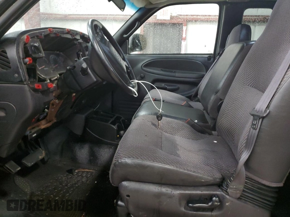 2001 Dodge 1500 with VIN 3B7HC13Y41M575749, listed as a Copart auction lot 52091995 with 228,308 mi miles and Salvage Title. Bid and sale history available at carsss.com. Image 7.