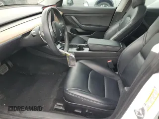 2019 Tesla Model 3 Mid Range z VIN 5YJ3E1EA3KF337854, wystawiony jako Copart lot #48472855 z przebiegiem 113 562 mil mil oraz Szkoda całkowita • Salvage title. Historia ofert i sprzedaży dostępna na DreamBid. Obrazek 7.