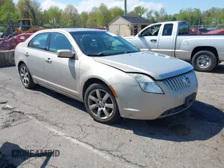 2010 Mercury Milan Premier z VIN 3MEHM0CG8AR661758, wystawiony jako IAAI lot #42170501 z przebiegiem Nie podano mil oraz . Historia ofert i sprzedaży dostępna na DreamBid. Obrazek 1.