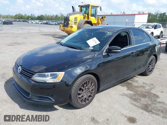 2013 Volkswagen Jetta SE z VIN 3VWDP7AJ6DM406961, wystawiony jako IAAI lot #42107384 z przebiegiem 132 547 mil mil oraz . Historia ofert i sprzedaży dostępna na DreamBid. Obrazek 18.