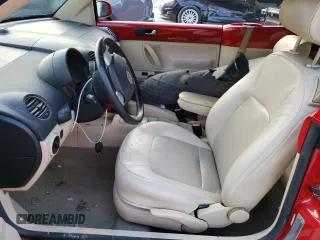 2010 Volkswagen Beetle Final Edition с VIN 3VWRW3AL6AM007482, выставлен на аукционе Copart как лот 52133615 с пробегом 136 244 миль миль и На запчасти • Non repairable. История ставок и продаж доступна на DreamBid. Изображение 7.