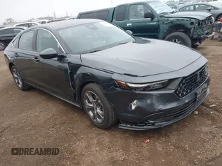 2024 Honda Accord EX с VIN 1HGCY1F32RA042448, выставлен на аукционе IAAI как лот 41774787 с пробегом 18 121 миль миль и . История ставок и продаж доступна на DreamBid. Изображение 1.