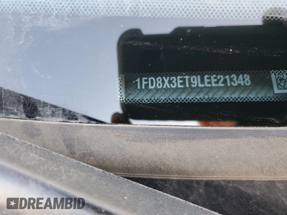 2020 Ford F-350 with VIN 1FD8X3ET9LEE21348, listed as a Copart auction lot 77129384 with 57,320 mi miles and Salvage title. Bid and sale history available at DreamBid. Image 13.