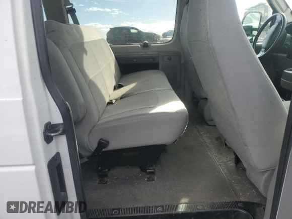 2006 Ford Econoline Passenger XL with VIN 1FBSS31L26DB07828, listed as a Copart auction lot 42110175 with 207,420 mi miles and Clean Title. Bid and sale history available at carsss.com. Image 11.