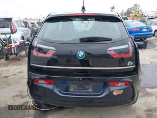 2019 BMW i3 z VIN WBY8P4C54K7E83372, wystawiony jako IAAI lot #42055886 z przebiegiem 22 230 mil mil oraz . Historia ofert i sprzedaży dostępna na DreamBid. Obrazek 16.