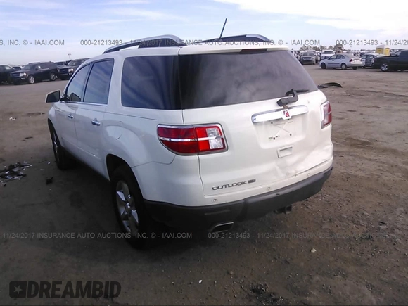 2007 Saturn Outlook XR z VIN 5GZER33757J142286, wystawiony jako IAAI lot #42259962 z przebiegiem 136 954 mil mil oraz . Historia ofert i sprzedaży dostępna na DreamBid. Obrazek 3.