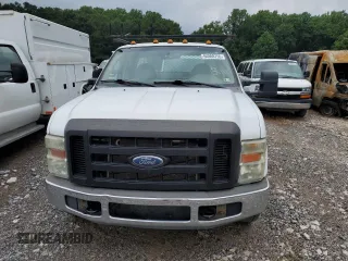 2008 Ford F-350 XL with VIN 1FDWX36Y98ED93821, listed as a Copart auction lot 64868755 with 71,667 mi miles and Clean title. Bid and sale history available at DreamBid. Image 5.