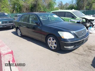 2004 Lexus LS 430 with VIN JTHBN36F640164848, listed as a IAAI auction lot 42082376 with 229,687 mi miles and . Bid and sale history available at carsss.com. Image 1.
