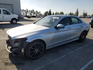 2019 Mercedes-Benz C 300 с VIN 55SWF8DB5KU316936, выставлен на аукционе Copart как лот 57279155 с пробегом 31 329 миль миль и Списание • Salvage title. История ставок и продаж доступна на DreamBid. Изображение 1.