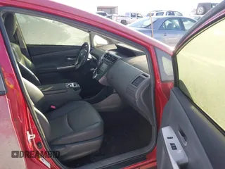 2014 Toyota Prius Two with VIN JTDZN3EUXEJ005908, listed as a IAAI auction lot 41335964 with 167,697 mi miles and . Bid and sale history available at DreamBid. Image 5.