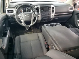 2017 Nissan Titan SV с VIN 1N6AA1EK5HN522300, выставлен на аукционе Copart как лот 57401365 с пробегом 184 889 миль миль и Списание • Salvage title. История ставок и продаж доступна на DreamBid. Изображение 8.