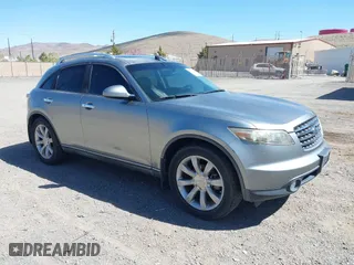 2005 Infiniti FX35 with VIN JNRAS08W45X218545, listed as a IAAI auction lot 41904209 with 223,649 mi miles. Bid and sale history available at carsss.com. Image 1.