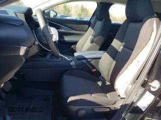2021 Mazda CX-30 S with VIN 3MVDMAAL6MM212732, listed as a Copart auction lot 54178675 with 33,965 mi miles and Salvage Title. Bid and sale history available at DreamBid. Image 7.