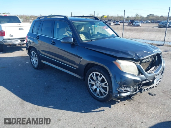2013 Mercedes-Benz GLK 350 with VIN WDCGG5HB0DF965631, listed as a IAAI auction lot 41318491 with 128,975 mi miles and . Bid and sale history available at DreamBid. Image 1.