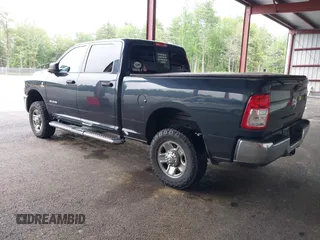 2020 Ram 2500 Tradesman with VIN 3C6UR5CL6LG214766, listed as a IAAI auction lot 42461225 with 48,944 mi miles and . Bid and sale history available at DreamBid. Image 3.