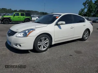 2011 Nissan Altima SR with VIN 1N4BL2AP0BN437645, listed as a Copart auction lot 62074115 with 218,912 mi miles and Clean title. Bid and sale history available at DreamBid. Image 1.