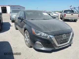 2019 Nissan Altima S z VIN 1N4BL4BV0KC233402, wystawiony jako IAAI lot #41917621 z przebiegiem 115 224 mil mil oraz . Historia ofert i sprzedaży dostępna na DreamBid. Obrazek 1.