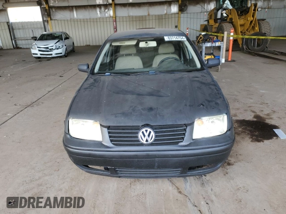 1999 Volkswagen Jetta GL z VIN 3VWRA29M7XM058584, wystawiony jako Copart lot #83714754 z przebiegiem 398 647 mil mil oraz Szkoda całkowita • Salvage title. Historia ofert i sprzedaży dostępna na DreamBid. Obrazek 5.