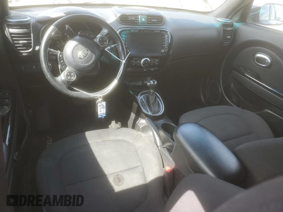 2015 Kia Soul + with VIN KNDJX3A52F7210188, listed as a Copart auction lot 52477975 with 92,843 mi miles and Salvage Title. Bid and sale history available at DreamBid. Image 8.