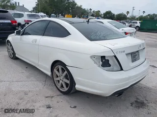 2013 Mercedes-Benz C-Class C 250 with VIN WDDGJ4HB7DG050891, listed as a IAAI auction lot 39092790 with 105,411 mi miles. Bid and sale history available at carsss.com. Image 3.