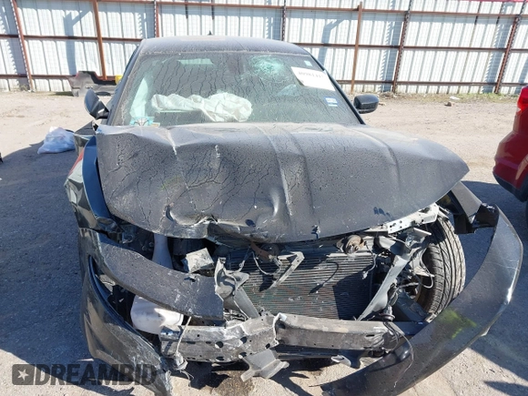 2018 Dodge Charger SXT Plus with VIN 2C3CDXHG0JH234684, listed as a IAAI auction lot 40981415 with Not Provided miles and . Bid and sale history available at DreamBid. Image 6.